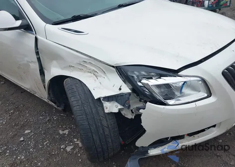 2012 Buick Regal Turbo - Premium 3 из США, поврежденный, VIN 2G4GU5GV3C9190321